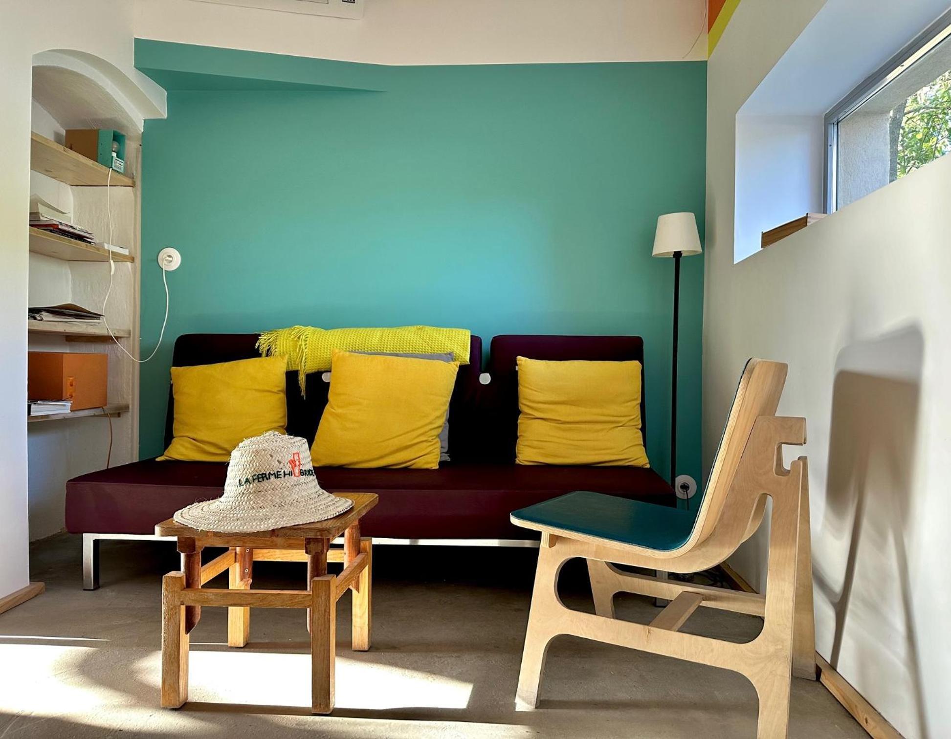 Bed and Breakfast La Ferme HI bride Villelaure Exterior foto