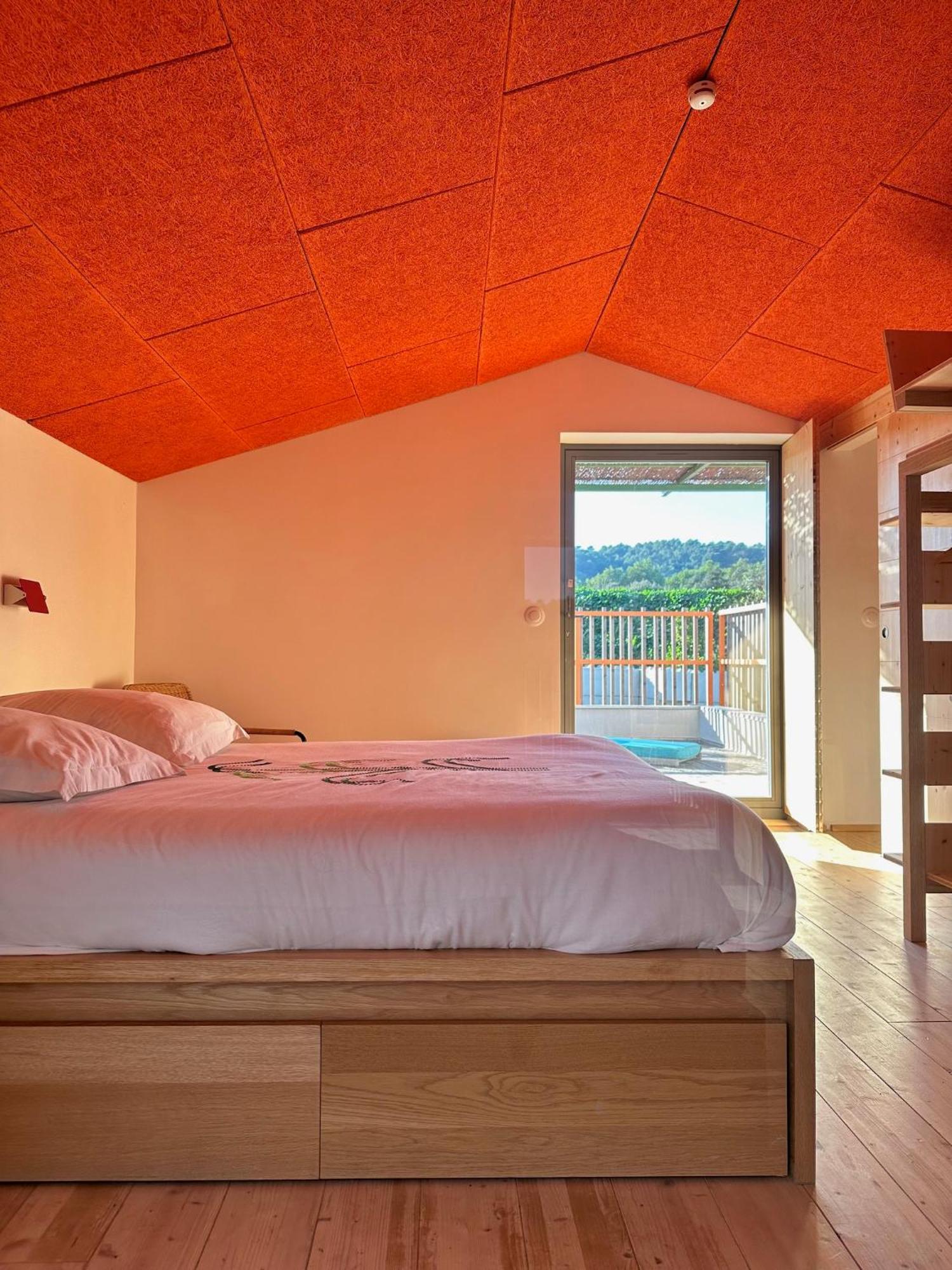 Bed and Breakfast La Ferme HI bride Villelaure Exterior foto